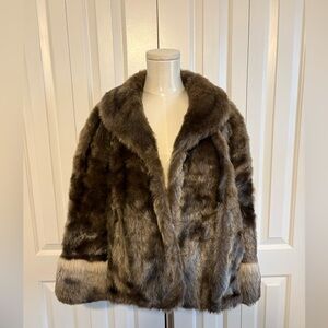 Vintage Taupe Faux Fur Shawl/Cape, One Size, EUC